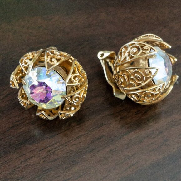 Vintage Judy Lee Filigree Clip On earrings Aurora Borealis Crystal Rhinestone - Picture 7 of 7